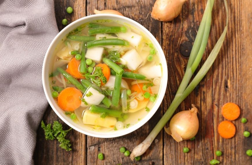 10 Geheimnisse des Kochens von leckeren Suppen