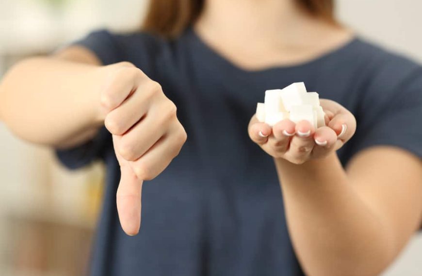 10 Lebensmittel, die unseren Körper schneller altern lassen