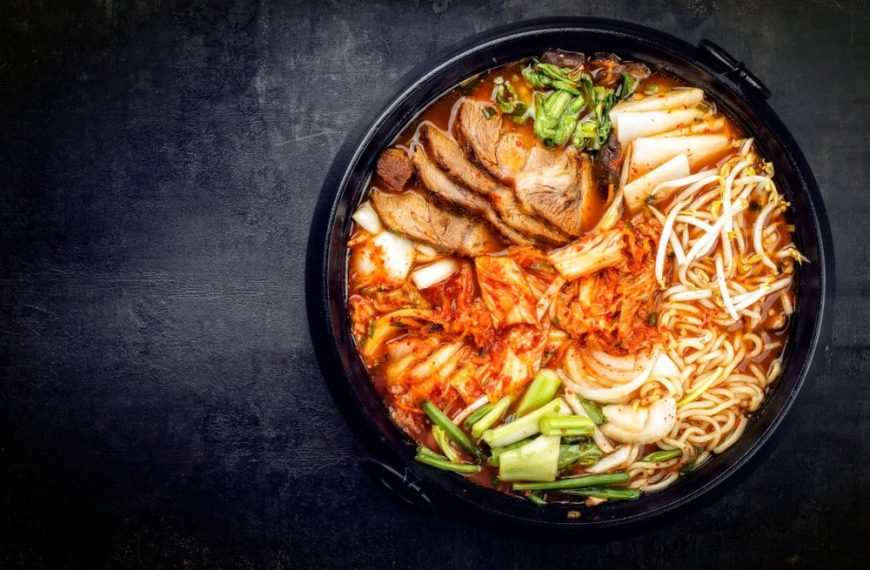 8 Gerichte aus der koreanischen Küche, die man unbedingt probieren…