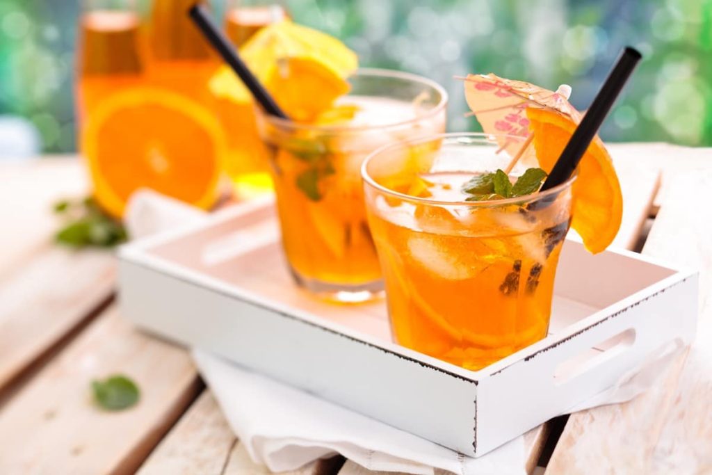 Alkoholfreier Mojito Cocktail mit Grapefruit