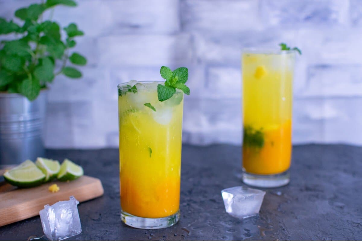 Alkoholfreier Mojito mit Mango