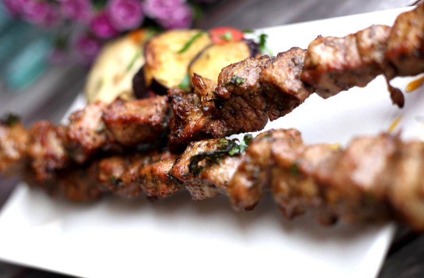Armenischer Schaschlik mit Zitrone und Wodka – Grillrezepte