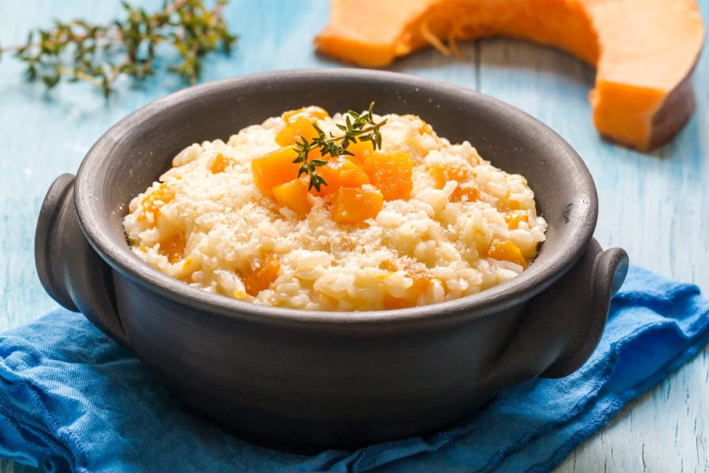 Aromatischer Milchreis Auflauf mit Kürbis und Vanille