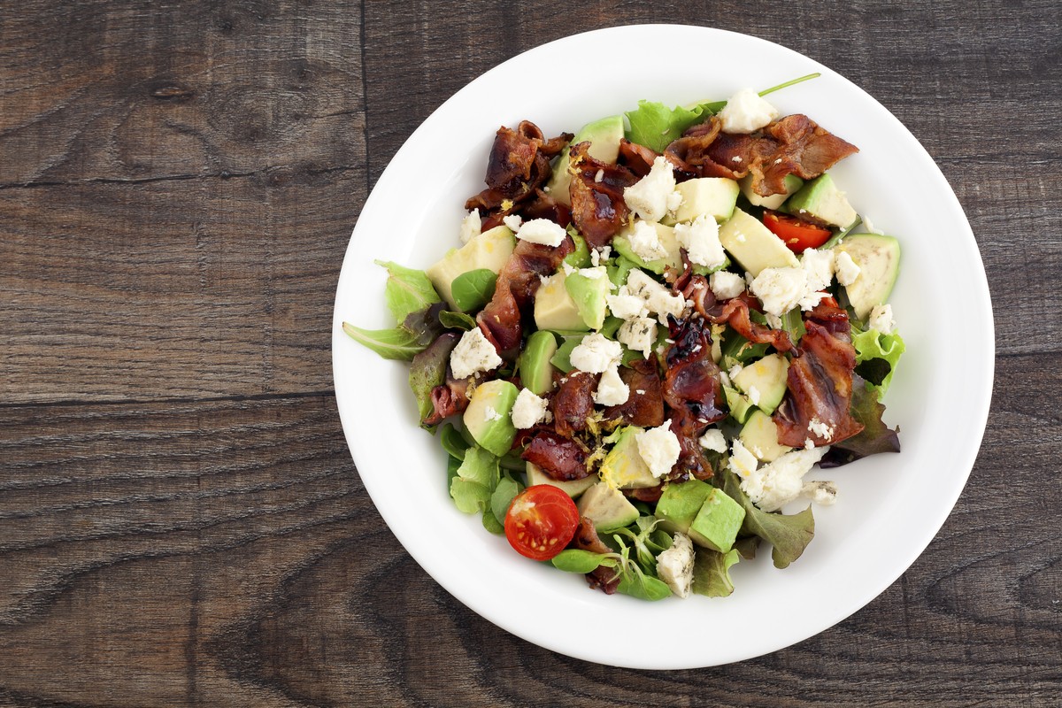 Avocadosalat mit Cherrytomaten