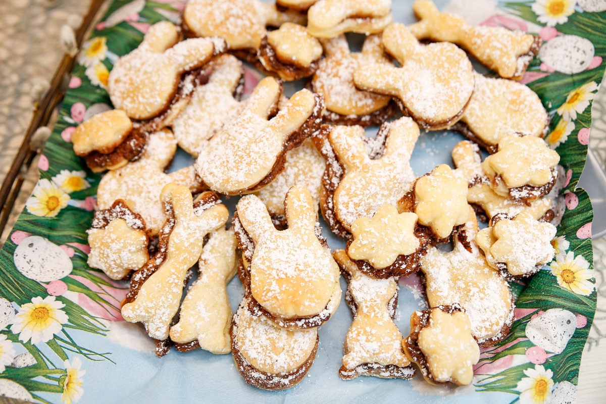 Blätterteiggebäck Osterhasen mit Nutella zum Osterfest