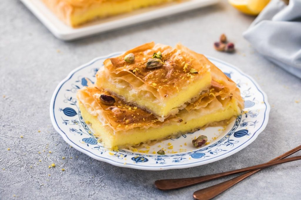 Bougatsa aus Filoteig mit Grießcreme