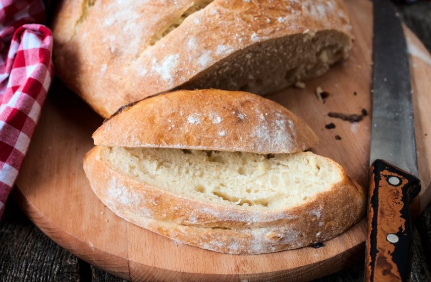 Brot mit frischer Hefe einfach selber backen