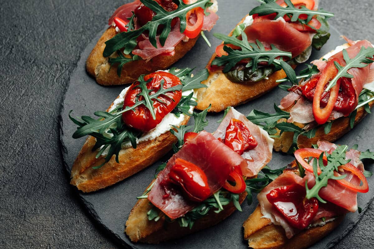 Bruschetta mit Frischkäse