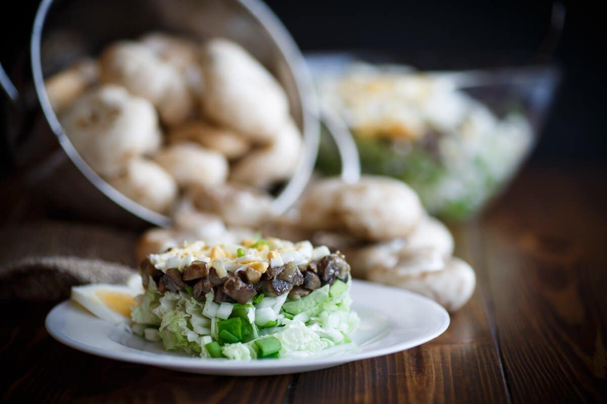 Chinakohlsalat mit Champignons