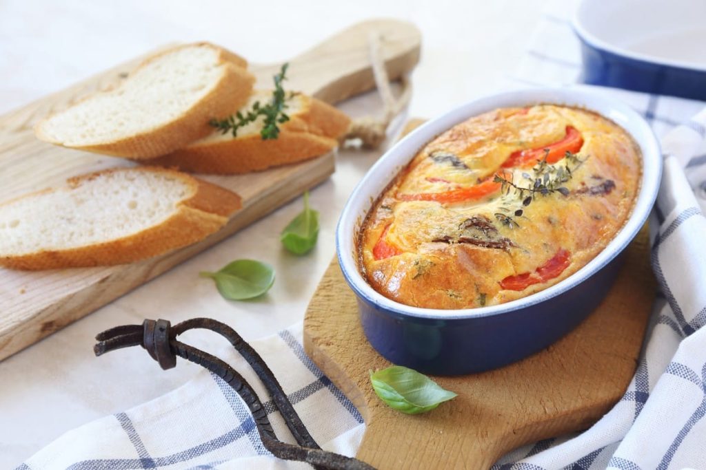 Clafoutis herzhaft – Auflauf mit Eiern und Paprika