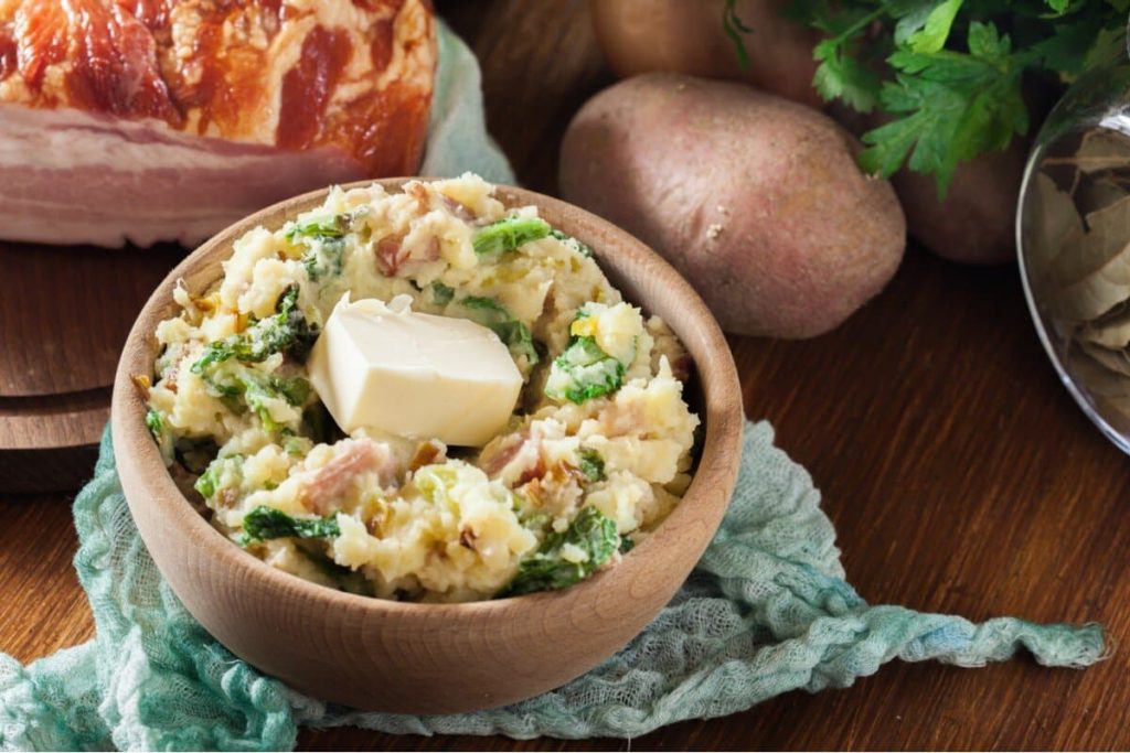 Colcannon – irischer Kartoffelbrei mit Bacon und Grünkohl