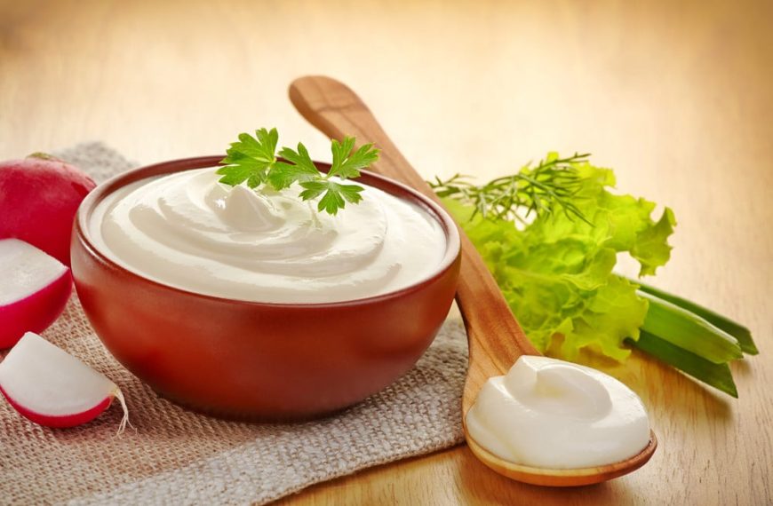 Creme Fraîche aus Sahne und Buttermilch selber machen