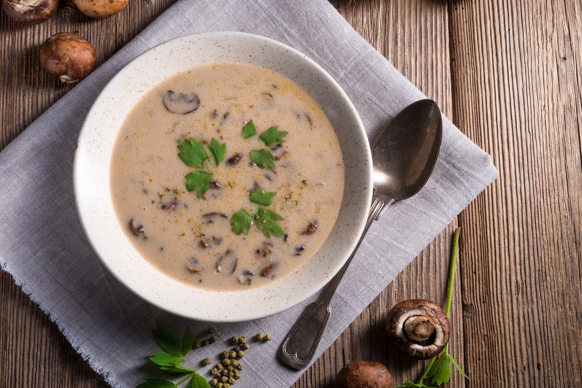 Cremige Champignonsuppe mit Kokosmilch