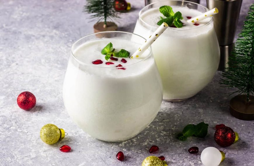 Cremiger Mojito mit Kokosmilch und Rum zur Silvesterparty