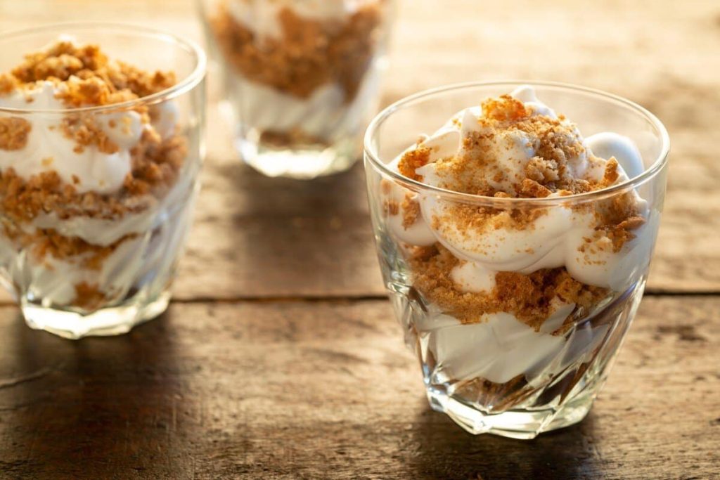 Dessert im Glas – Cheesecake mit Amarettini und Mascarpone