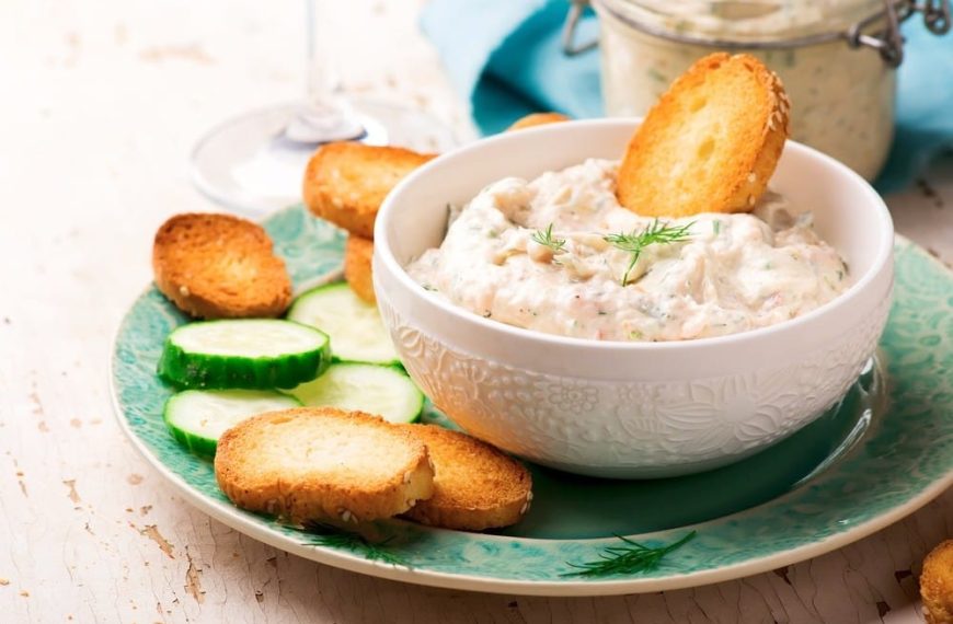 Dip mit Räucherlachs und Meerrettich