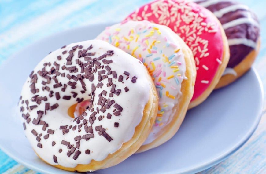 Donuts im Donut Maker mit Zitronen selber machen