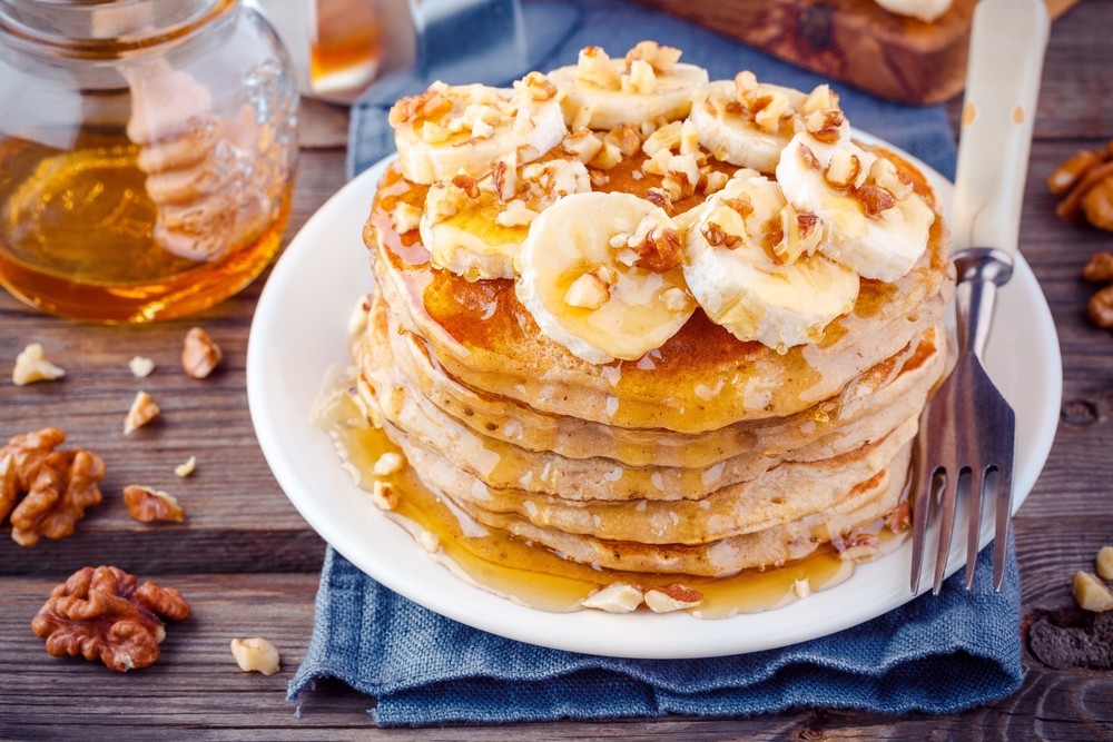 Einfache Haferflocken Pancakes mit Bananen