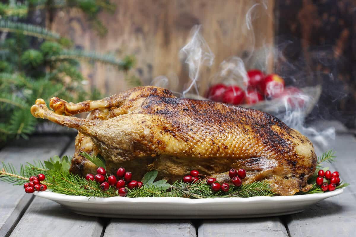 Einfacher Gänsebraten mit nur 2 Zutaten aus dem Backofen