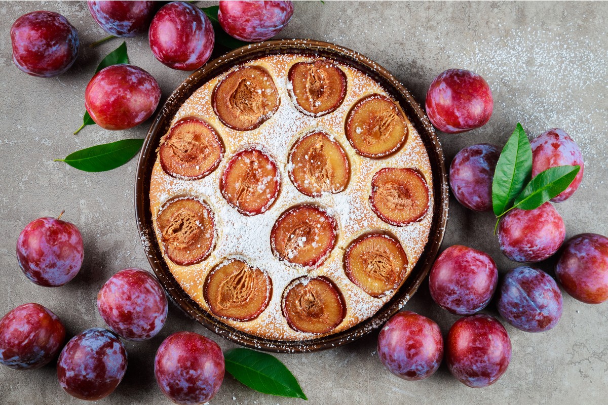 Einfacher Pflaumenkuchen mit Zimt für Herbst