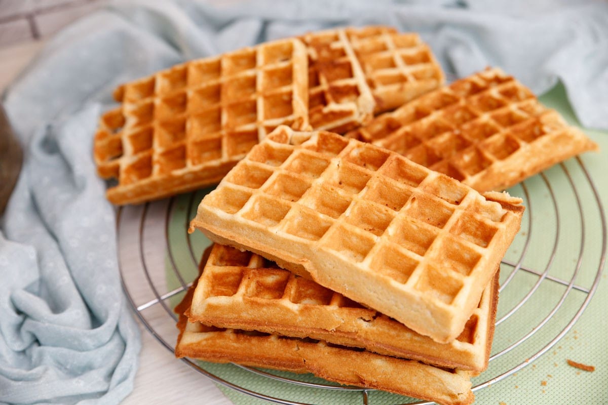 Einfaches Rezept für große süße Belgische Waffeln