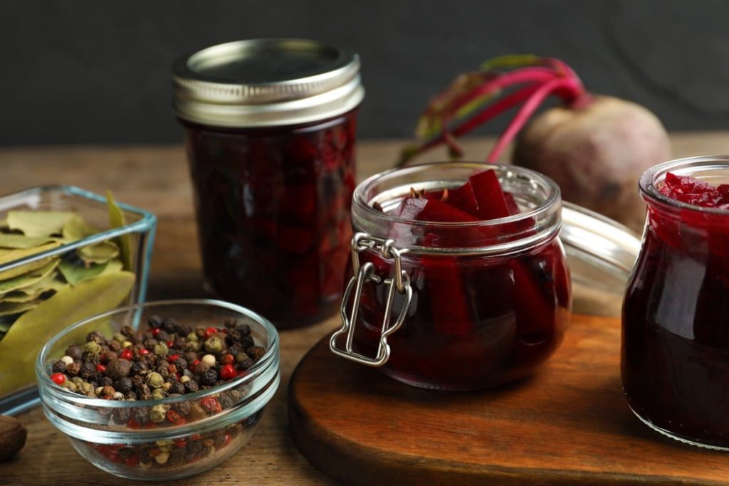 Eingelegte Rote Beete in Weinessig-Marinade mit Honig