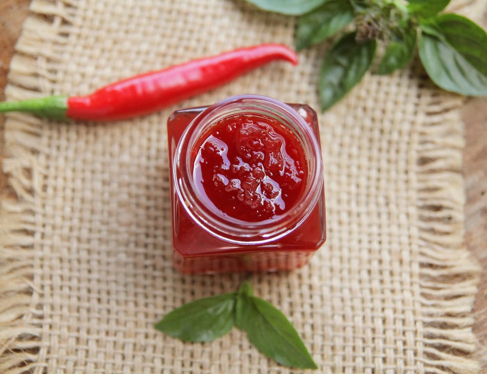 Erdbeer Marmelade mit Chili und Schokolade