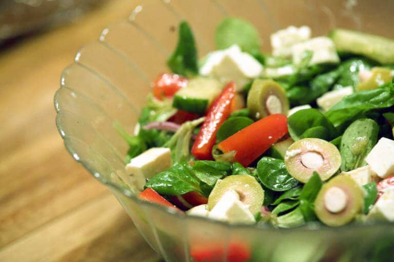 Feldsalat mit Feta