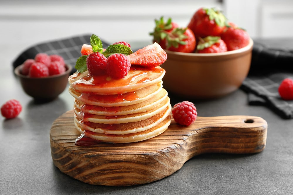 Fluffige amerikanische Pfannkuchen ohne Zucker