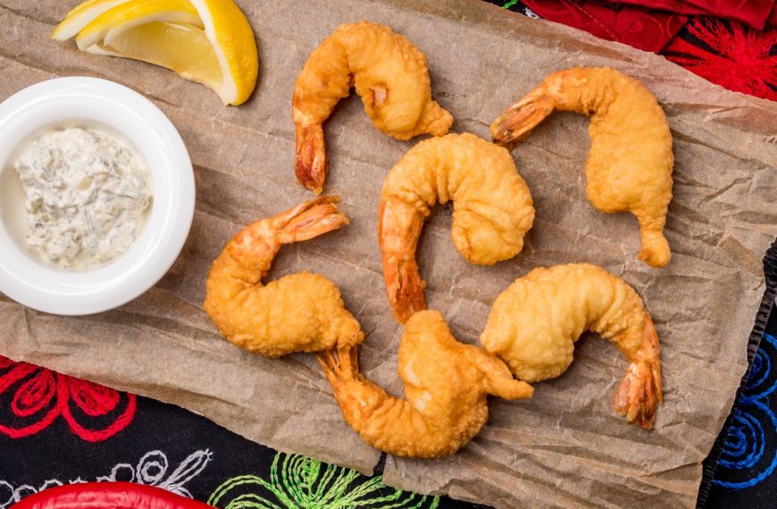Frittierte Shrimps im Teigmantel mit Bier