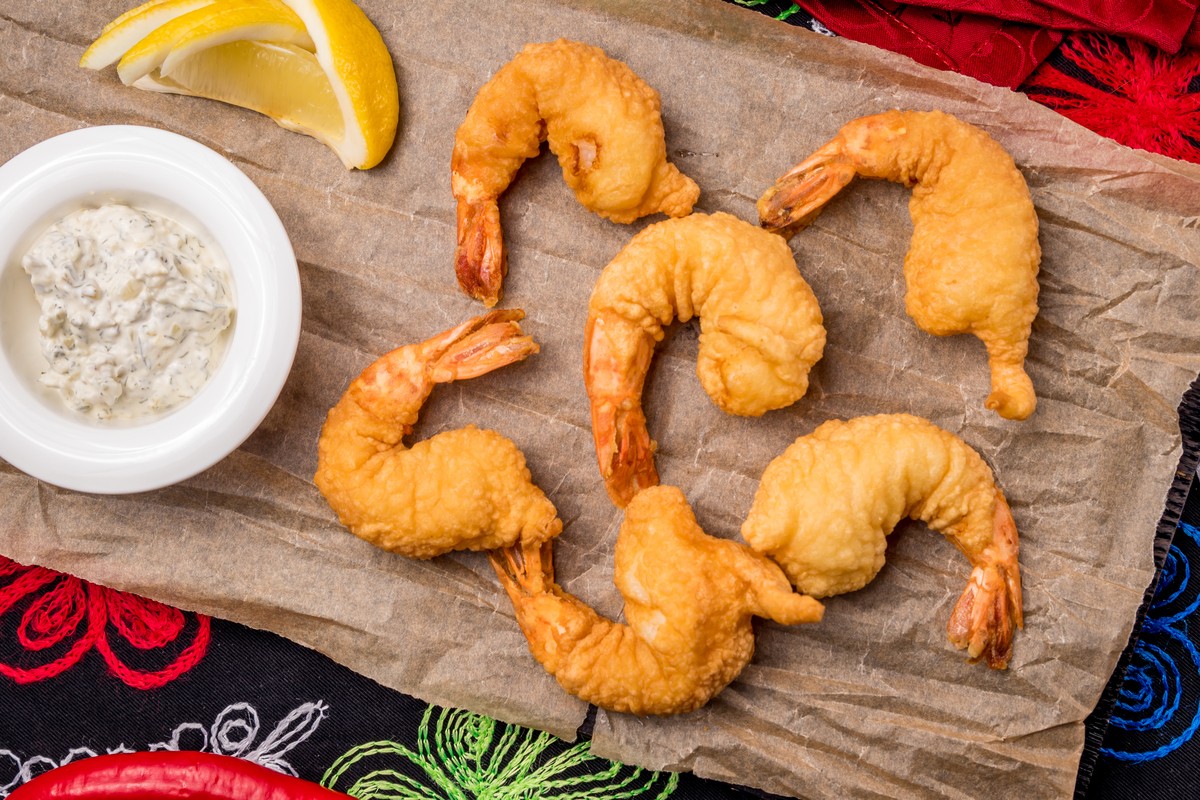 Frittierte Shrimps im Teigmantel mit Bier