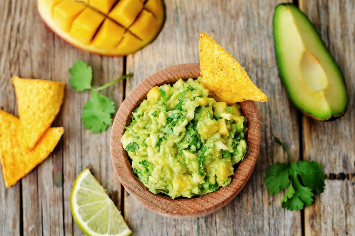 Fruchtige Guacamole mit Mango: Eine erfrischende Kombination