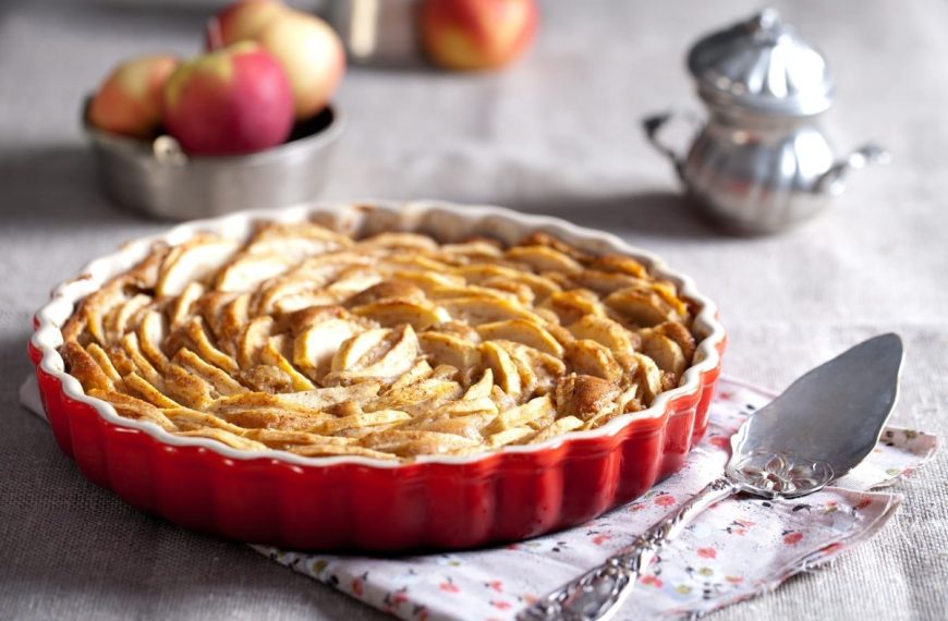 Fruchtiger Quarkkuchen mit Apfel und Vanille