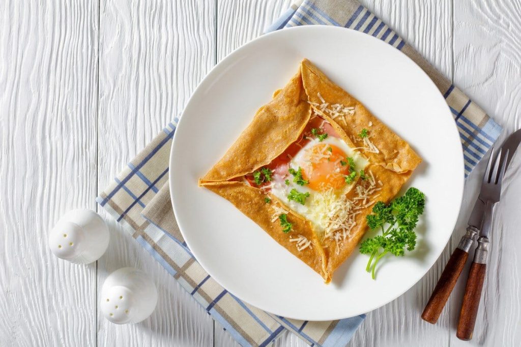 Galette Bretonne – Buchweizen Pfannkuchen mit Ei und Schinken