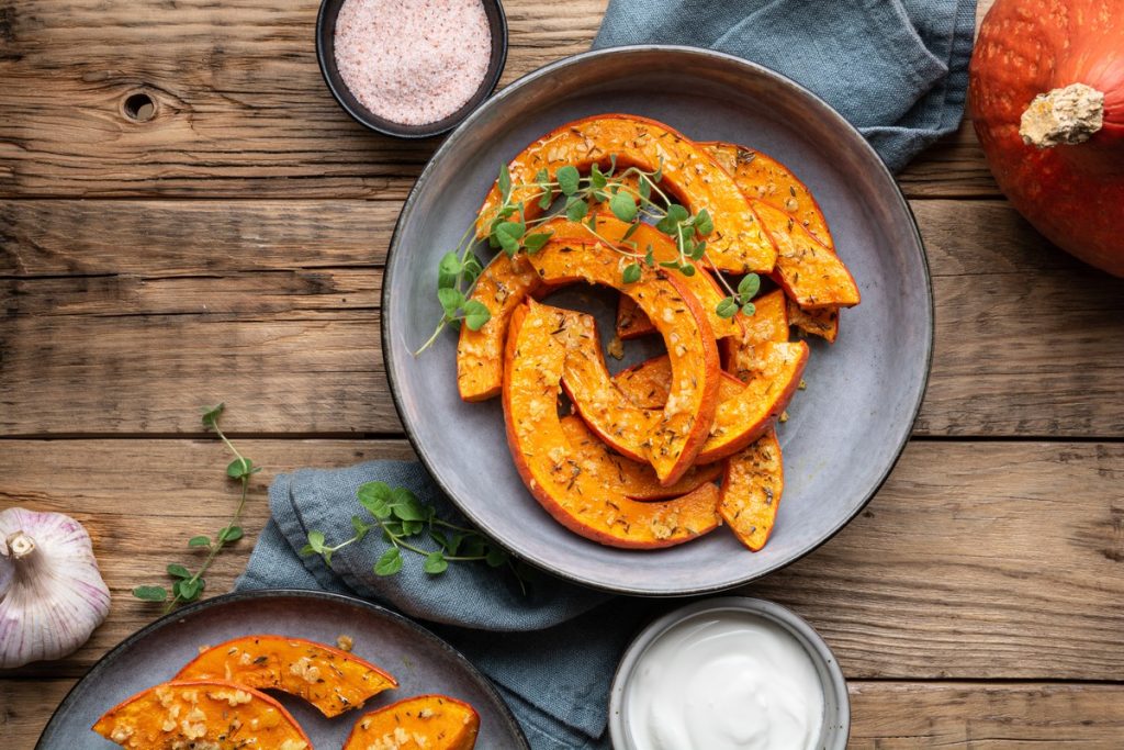 Gebackener Kürbis mit Chili und Muskat
