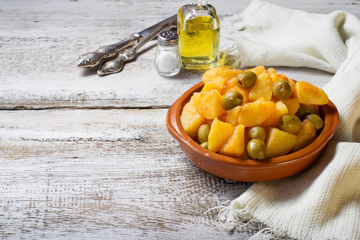 Gedünstete Kartoffeln mit Oliven