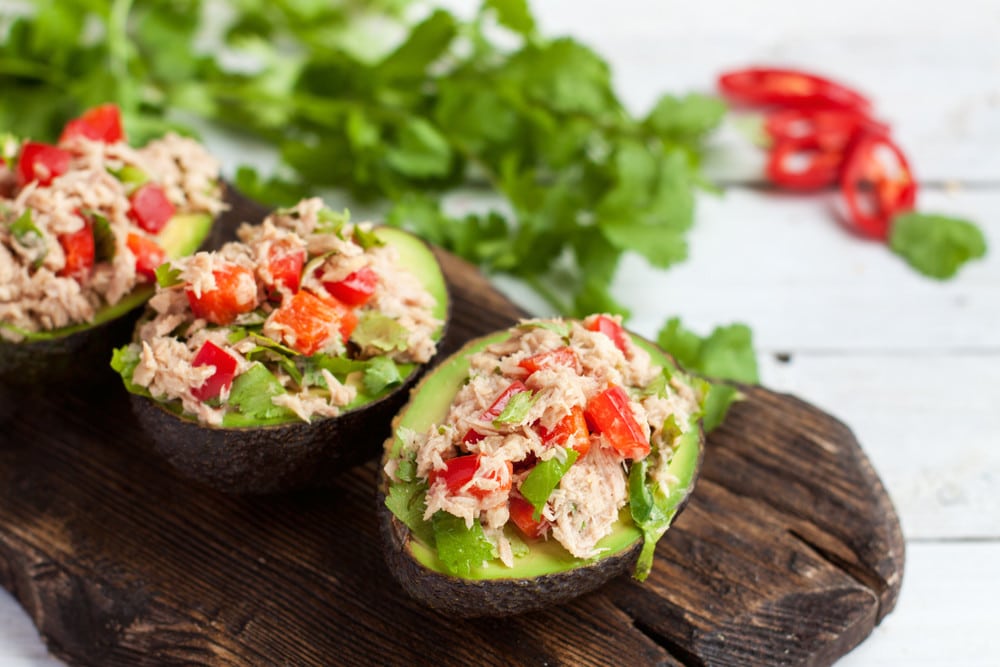 Gefüllte Avocado mit Thunfisch