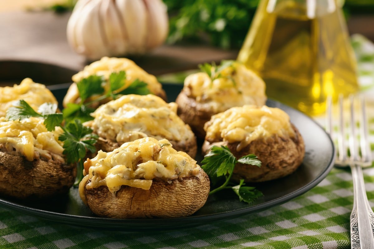 Gefüllte Champignons mit Käse