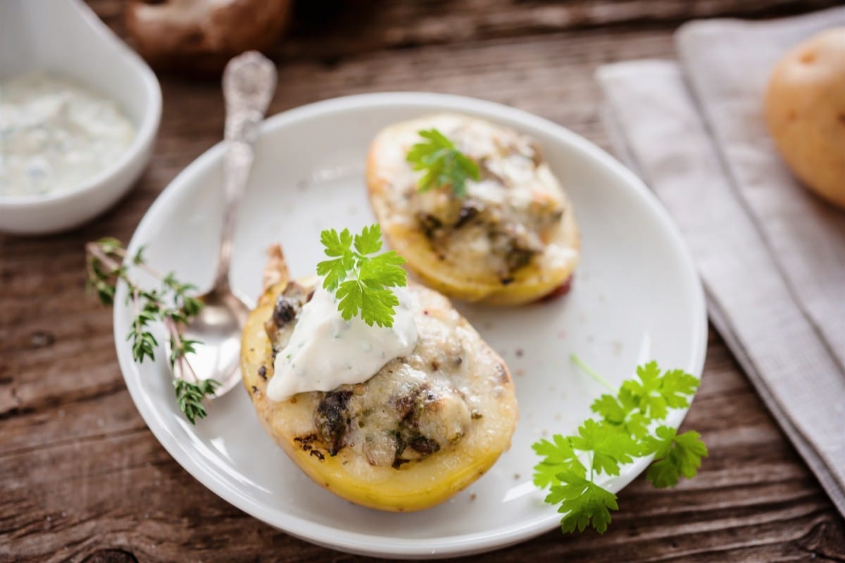 Gefüllte Kartoffeln mit Champignons