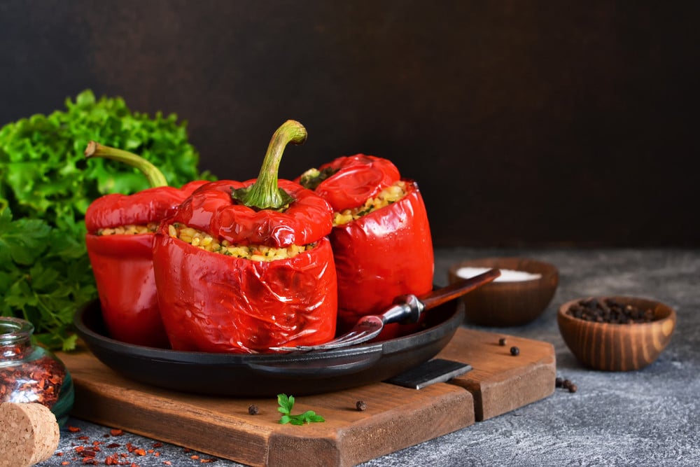 Gefüllte Paprika mit Bulgur und Gemüse