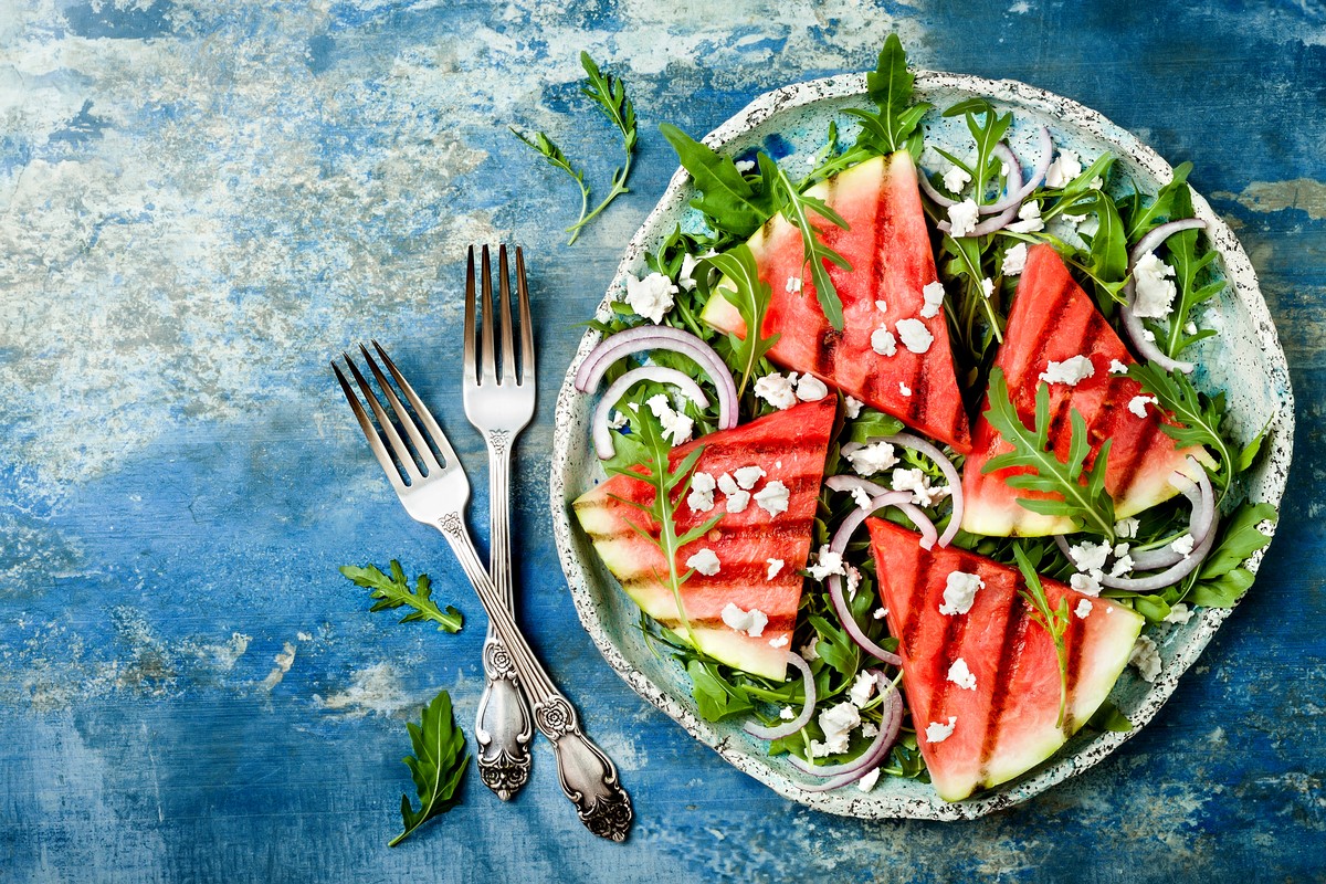 Gegrillte Wassermelone mit Feta und Rucola