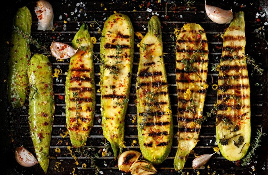 Gegrillte Zucchini in Kräutermarinade | Gemüse lecker grillen