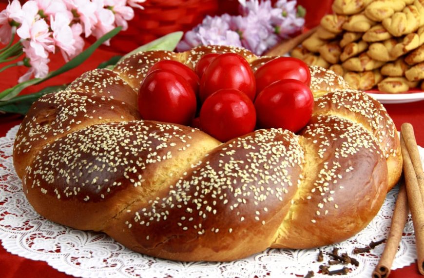 Hefezopf mit Orange, Kardamom und Sesam – Osterrezepte