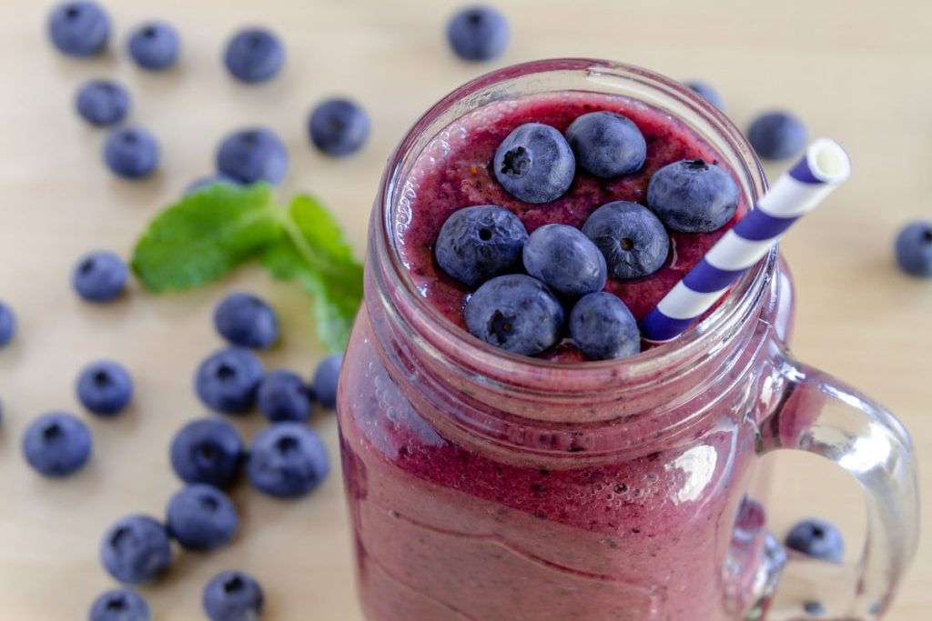 Heidelbeer Smoothie mit Banane