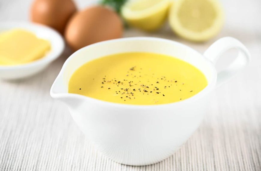 Helle Sauce Hollandaise für Spargelgerichte selber kochen