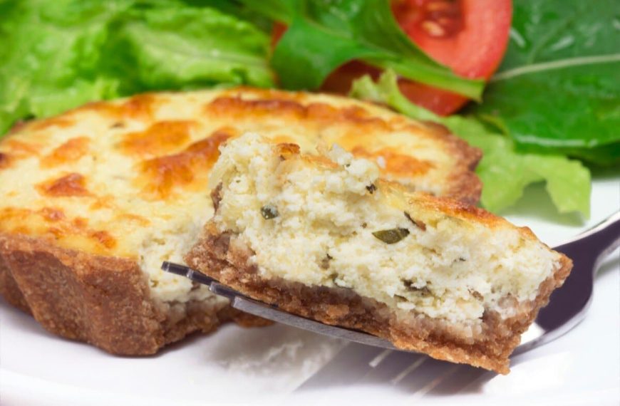 Herzhafter Kuchen mit Reis und Eiern – Schnelles Kuchen Rezept
