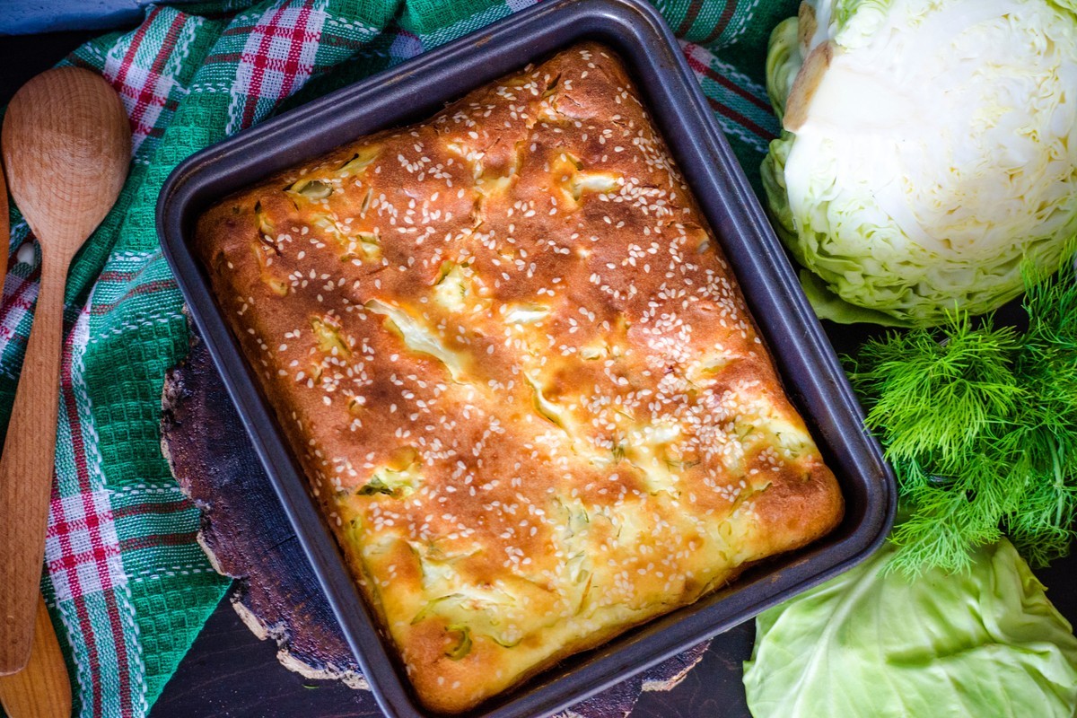 Herzhafter Schmandkuchen mit Hackfleisch