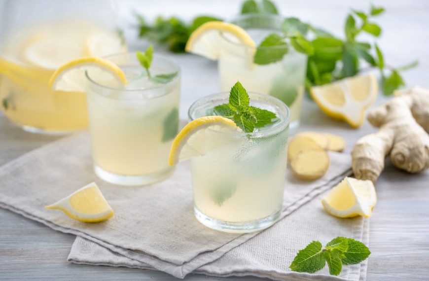 Ingwer Shot mit Zitronen und Honig