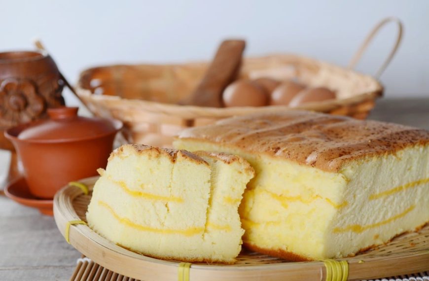Japanischer Käsekuchen Souffle – Castella mit Cheddar Käse