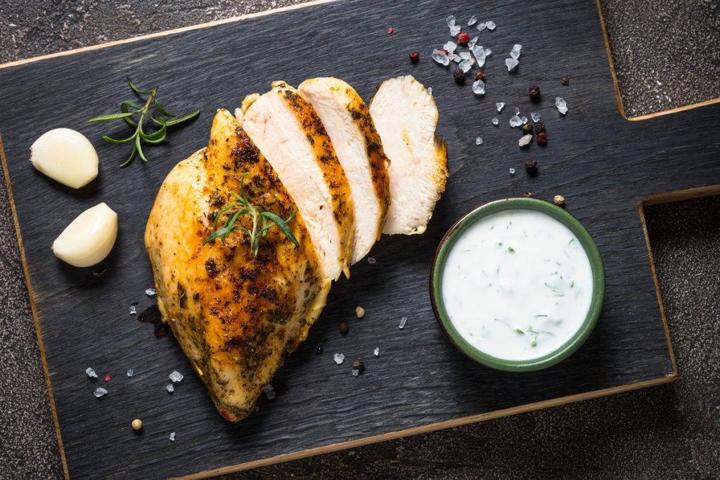 Joghurtsauce mit Limette und Knoblauch